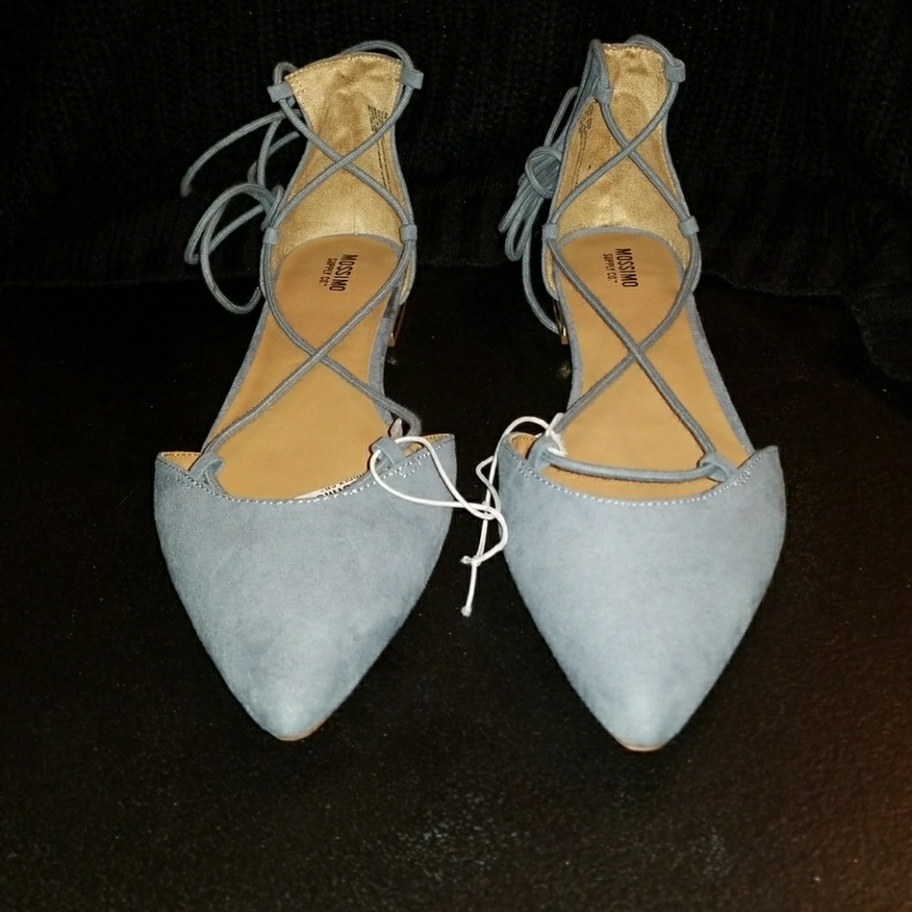 Criss Cross Flats